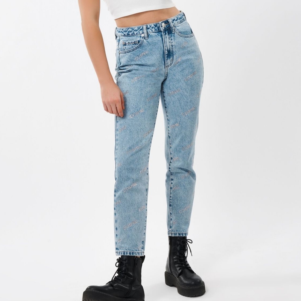 bedazzled mom jeans